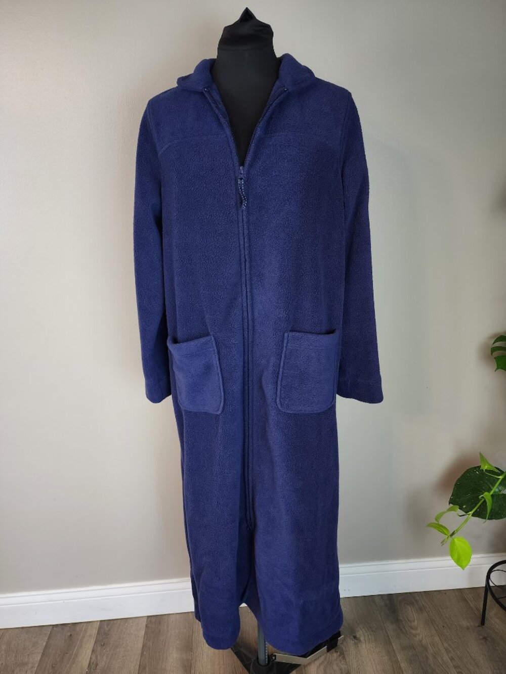Women's L.L. Bean Small Winter Fleece Robe Zip Front Navy Blue 2 Way Zip Grandma